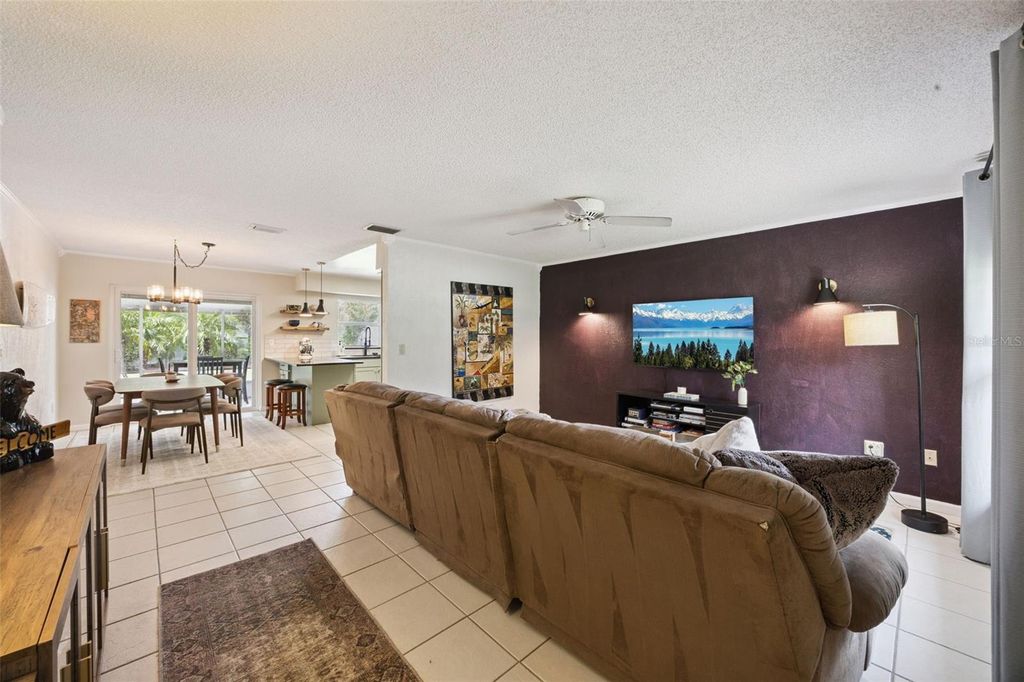 Image 8 of property listing at 4628 S SHORE ROAD, Orlando, FL 32839