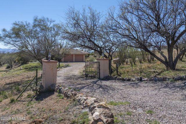 3 Baca Court, Patagonia, AZ 85624