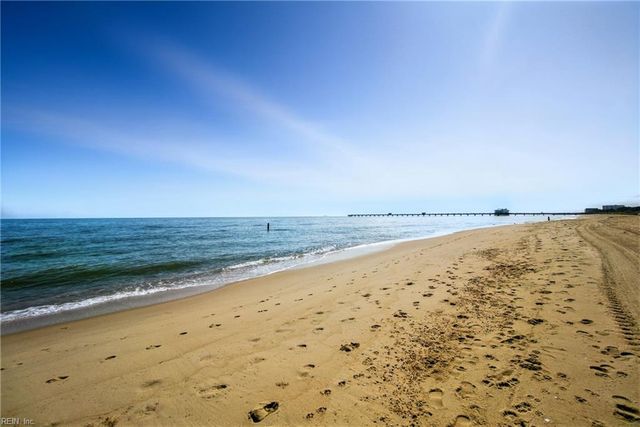 600 W Ocean View AVE C, Norfolk, VA 23503