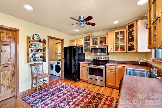 227 Sidney Lanier Drive, Lake Lure, NC 28746