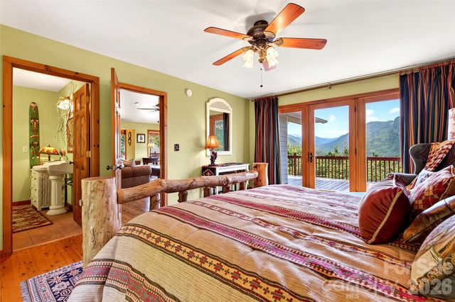 227 Sidney Lanier Drive, Lake Lure, NC 28746