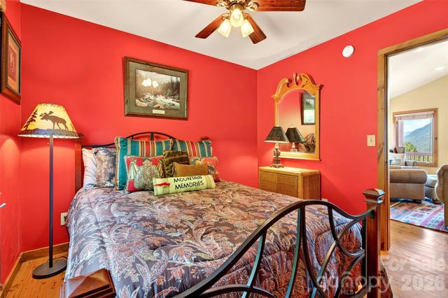 227 Sidney Lanier Drive, Lake Lure, NC 28746
