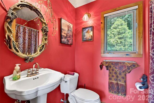 227 Sidney Lanier Drive, Lake Lure, NC 28746