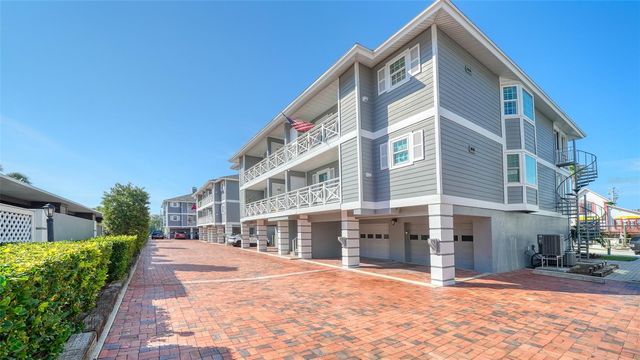 1564 STICKNEY POINT ROAD 303, Sarasota, FL 34231