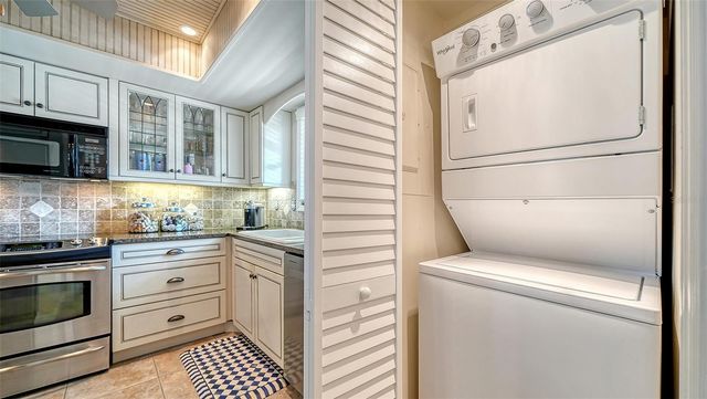 1564 STICKNEY POINT ROAD 303, Sarasota, FL 34231