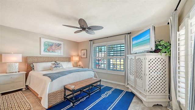 1564 STICKNEY POINT ROAD 303, Sarasota, FL 34231