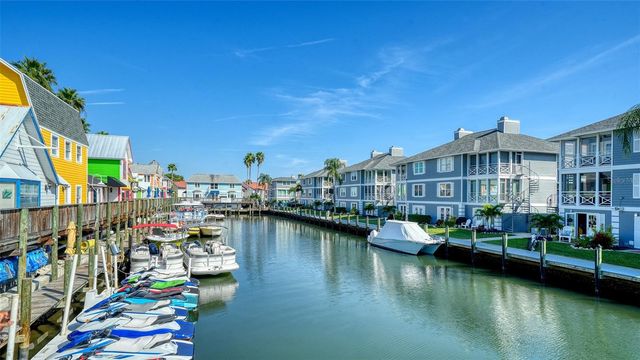1564 STICKNEY POINT ROAD 303, Sarasota, FL 34231