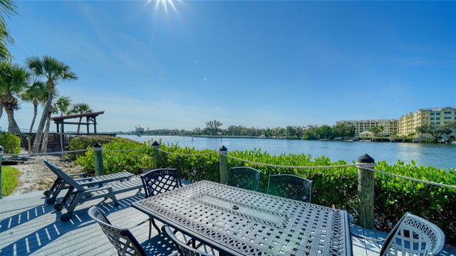 1564 STICKNEY POINT ROAD 303, Sarasota, FL 34231