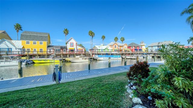 1564 STICKNEY POINT ROAD 303, Sarasota, FL 34231