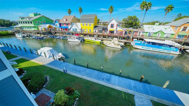 1564 STICKNEY POINT ROAD 303, Sarasota, FL 34231