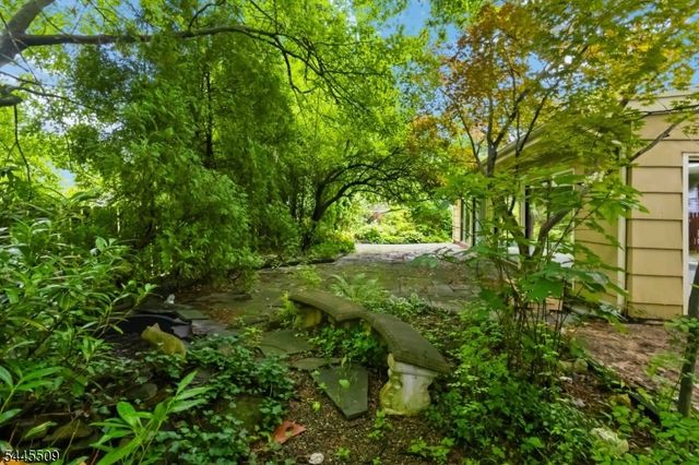 45 Nance Rd, West Orange Twp., NJ 07052