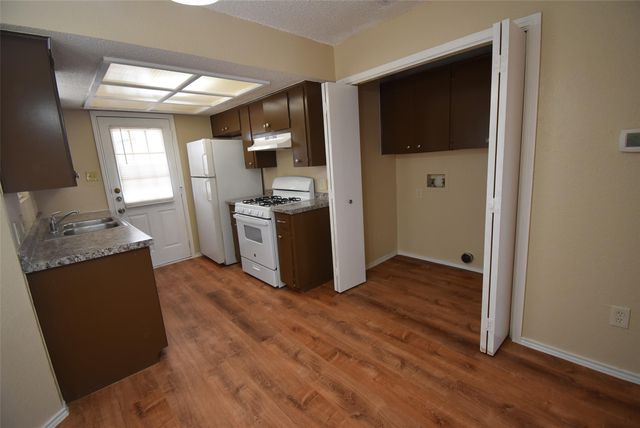 1806 Rawhide LOOP, Round Rock, TX 78681