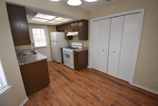 1806 Rawhide LOOP, Round Rock, TX 78681