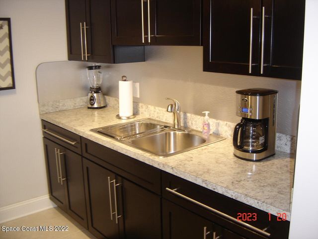 7801 Ridgewood Avenue 24, Cape Canaveral, FL 32920
