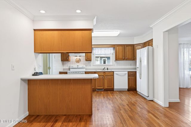 124 Peace Pipe Bnd, Crossville, TN 38572