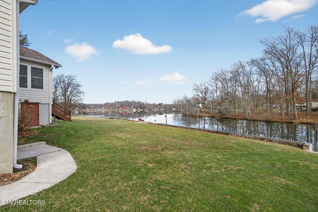 124 Peace Pipe Bnd, Crossville, TN 38572