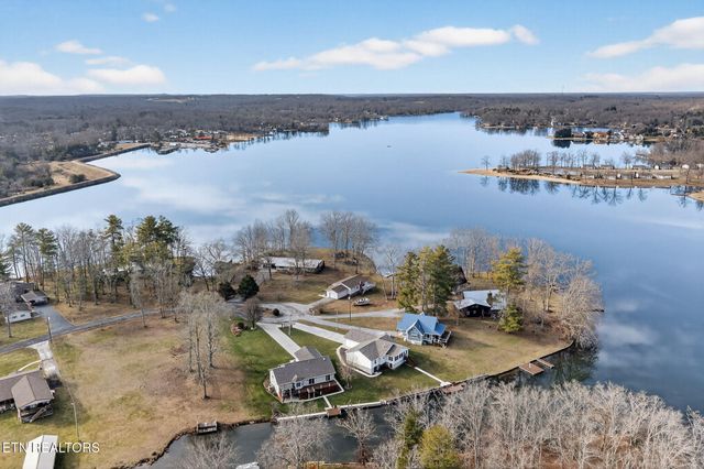 124 Peace Pipe Bnd, Crossville, TN 38572