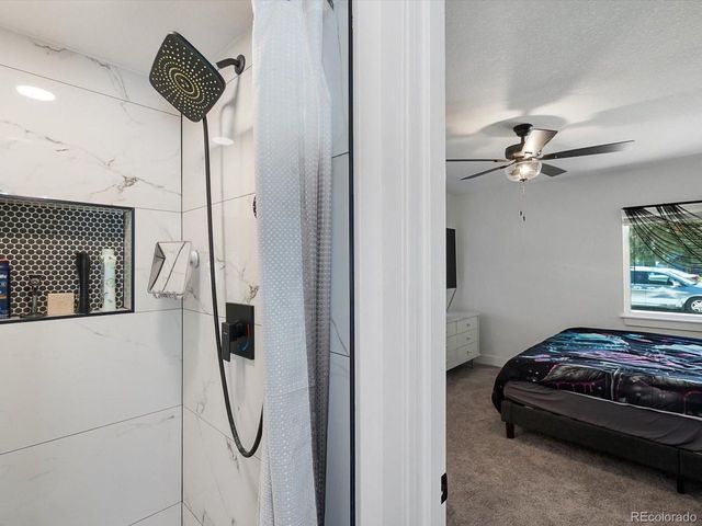 900 Troy St, Aurora, CO 80011