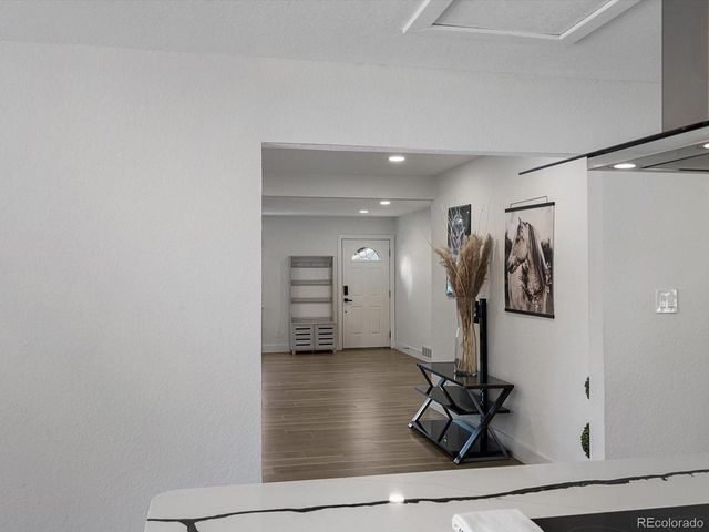 900 Troy St, Aurora, CO 80011