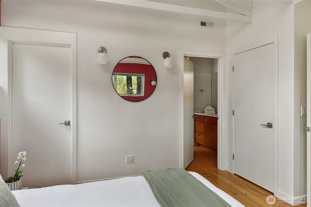 3203 E James Street, Seattle, WA 98122