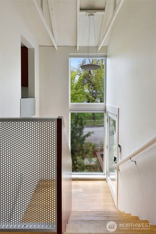 3203 E James Street, Seattle, WA 98122