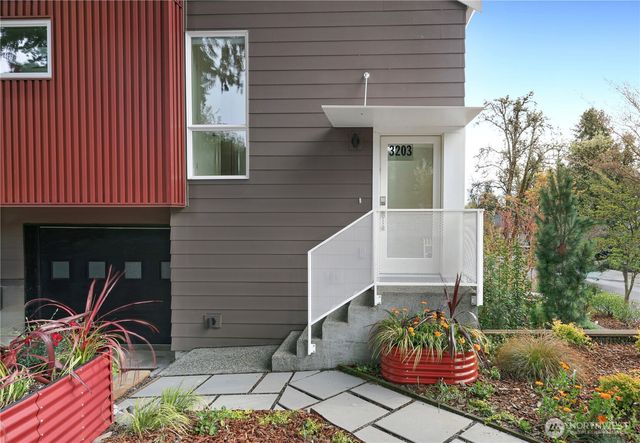 3203 E James Street, Seattle, WA 98122