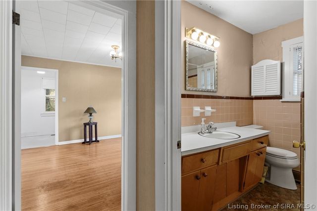 703 Brittany Lane, New Albany, IN 47150