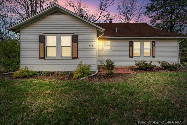 703 Brittany Lane, New Albany, IN 47150