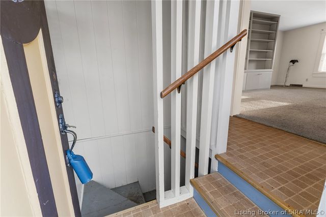 703 Brittany Lane, New Albany, IN 47150