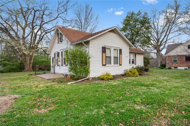 703 Brittany Lane, New Albany, IN 47150