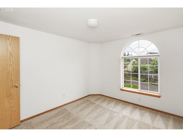 8539 Sw JOHN Ct, Tigard, OR 97223