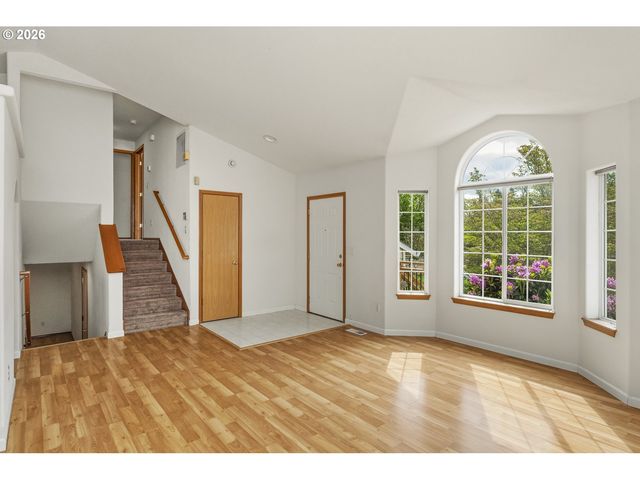 8539 Sw JOHN Ct, Tigard, OR 97223