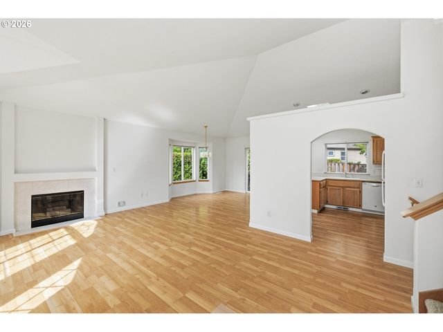 8539 Sw JOHN Ct, Tigard, OR 97223
