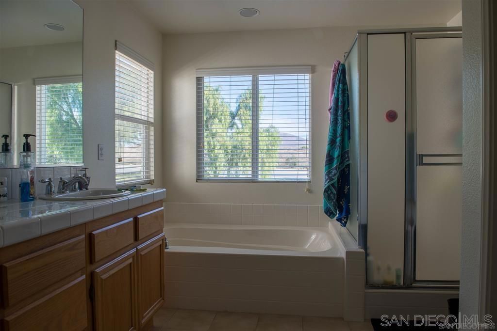 Image 10 of property listing at 1525 Picket Fence Dr, Chula Vista, CA 91915
