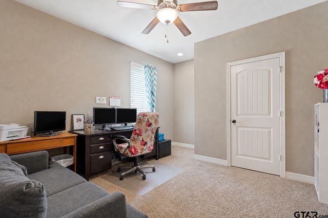 21311 Boone Dr, Bullard, TX 75757