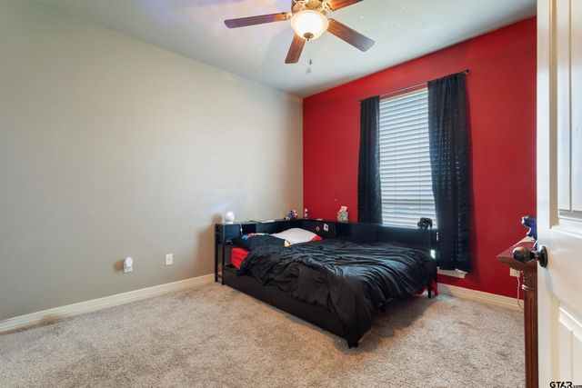 21311 Boone Dr, Bullard, TX 75757