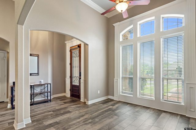 21311 Boone Dr, Bullard, TX 75757
