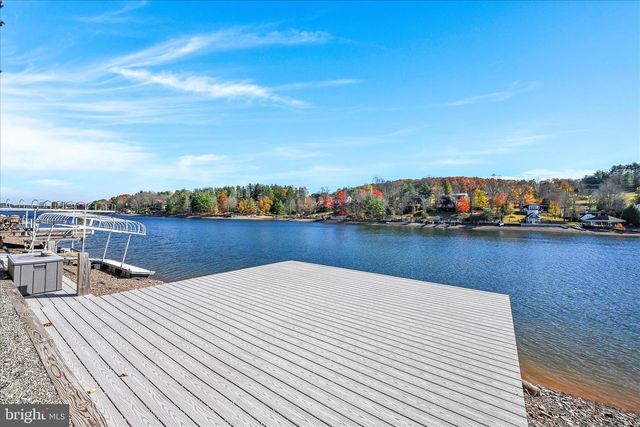 1503 WYNONAH DR, Auburn, PA 17922