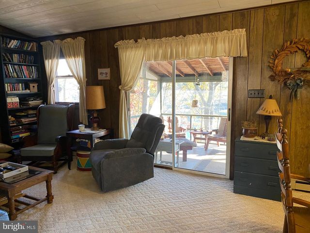 1503 WYNONAH DR, Auburn, PA 17922