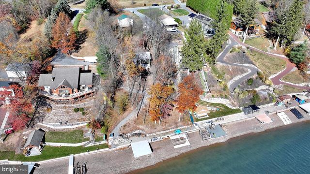 1503 WYNONAH DR, Auburn, PA 17922