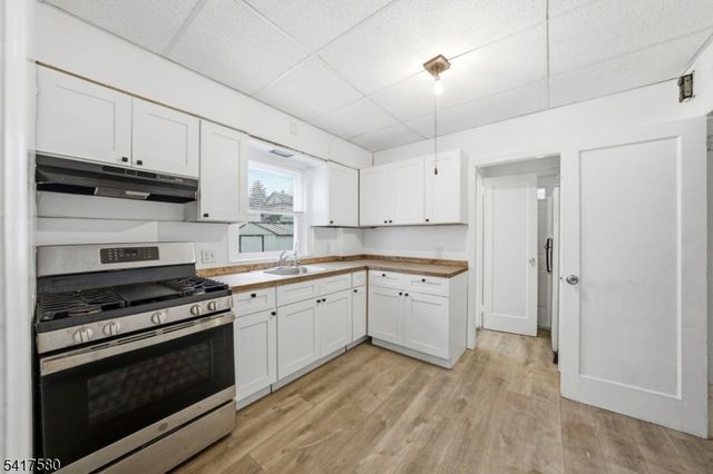 294 Park Ave, Nutley Twp., NJ 07110