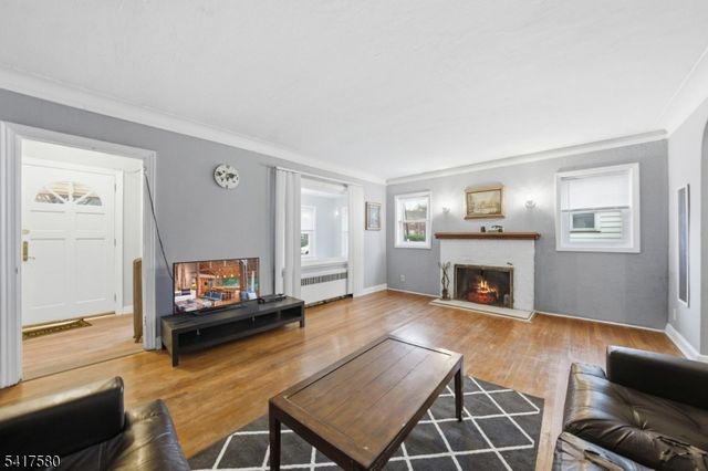 294 Park Ave, Nutley Twp., NJ 07110