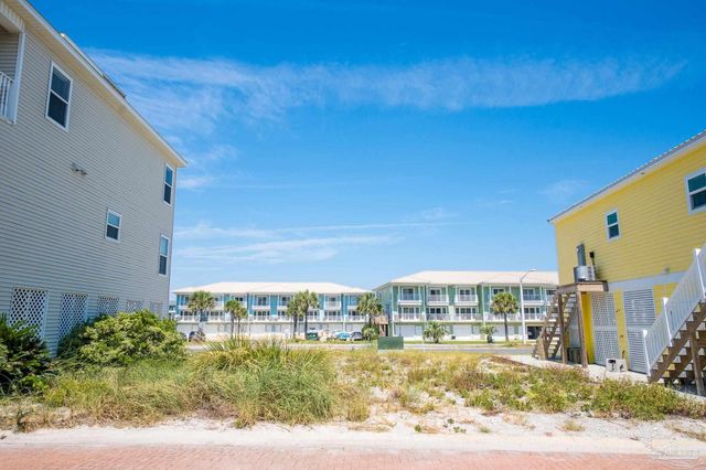 521 Ft Pickens Rd, Pensacola Beach, FL 32561
