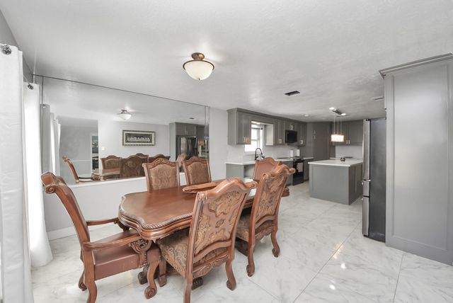 1011 Whitestone Lane, Houston, TX 77073