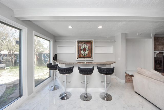 1011 Whitestone Lane, Houston, TX 77073