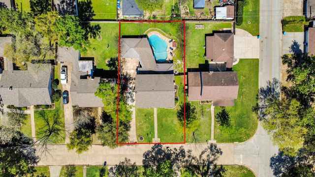 1011 Whitestone Lane, Houston, TX 77073