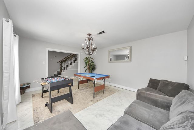 1011 Whitestone Lane, Houston, TX 77073