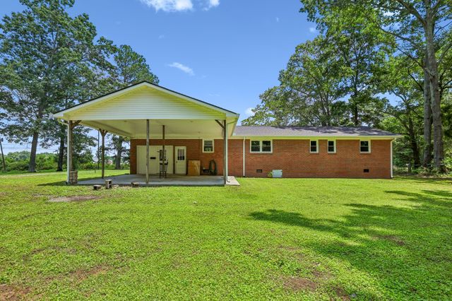 512 New Rock Creek Rd, Tullahoma, TN 37388