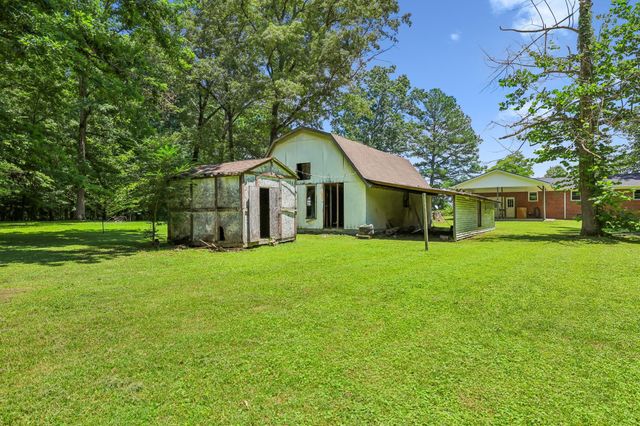 512 New Rock Creek Rd, Tullahoma, TN 37388