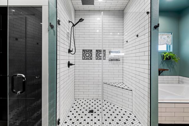 3499 Silk Tree Rd, Gilmer, TX 75645